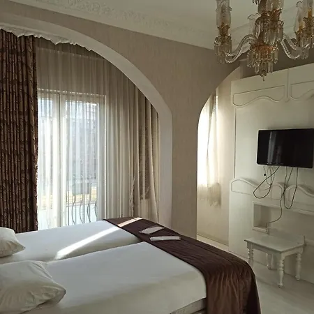 Otel Azade