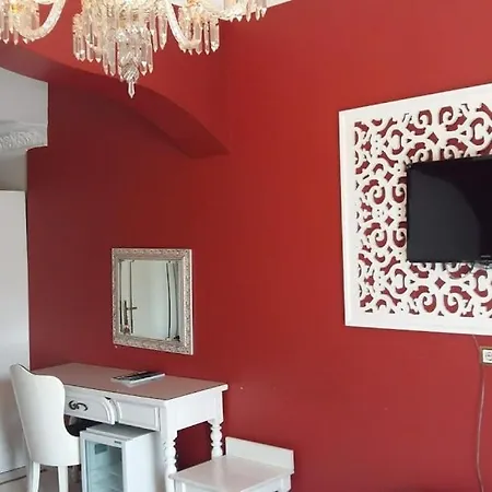 Otel Azade 3*