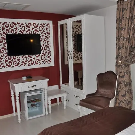 Otel Azade 3*